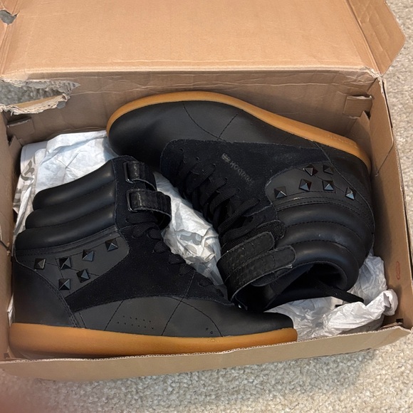 Women’s High top Reebok - Picture 1 of 7
